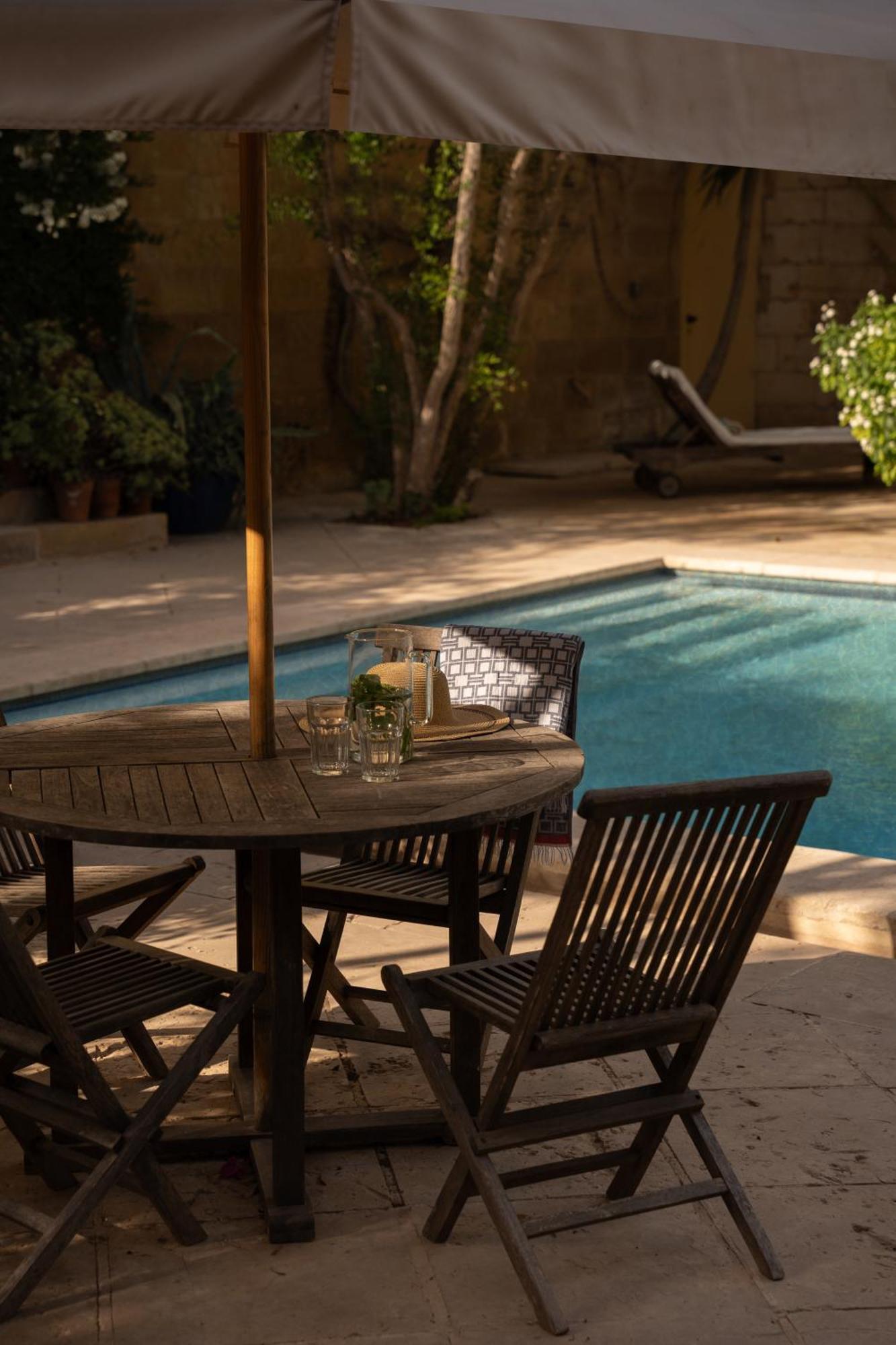 Casa San Rocco - Luxurious Grand 18Th C. Palace With Gardens & Pool Ghaxaq ภายนอก รูปภาพ
